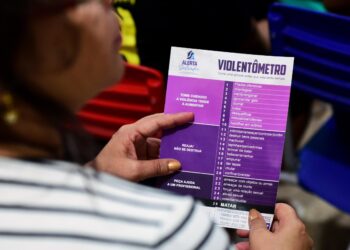 Prefeitura promove debate sobre enfrentamento à violência contra a mulher para colaboradores municipais