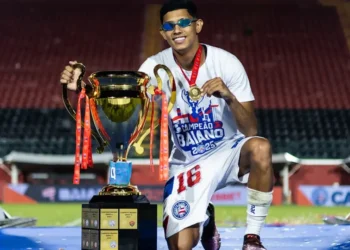 Bahia rejeita oferta milionária por Erick Pulga