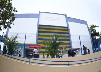 Professores municipais terão 8% de reajuste salarial, quase o dobro da inflação de 2023
