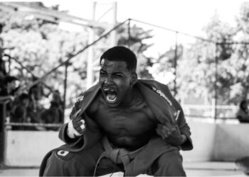 Estudante da rede estadual de Juazeiro conquista medalhas de ouro no Campeonato Baiano de Jiu-jitsu