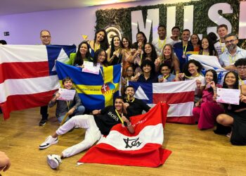 Estudantes baianos da rede estadual são premiados em evento internacional de Ciência, Tecnologia, Arte e Inovação