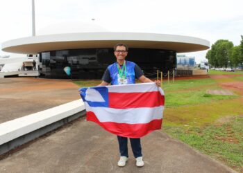 Estudantes baianos descobrem asteroides e são premiados pela NASA