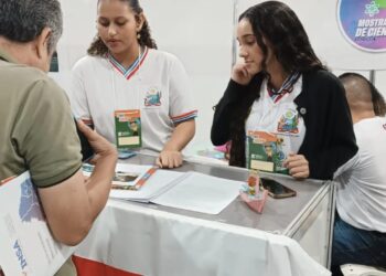 Estudantes da rede estadual apresentam projetos científicos durante a 76ª SBPC, no Pará