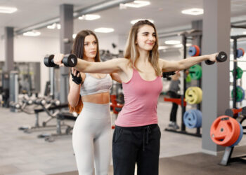 Exercícios físicos minimizam os impactos do envelhecimento nas mulheres