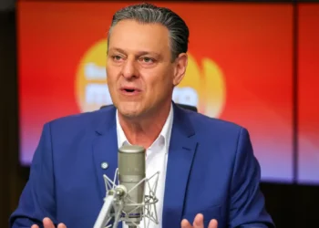 Selic a 15% é inadmissível, diz Carlos Fávaro