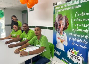 Mercado de trabalho: Feirão de empregos e estágios movimenta o bairro de Plataforma, em Salvador