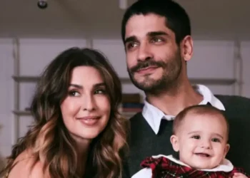 Fernanda Paes Leme anuncia fim do casamento com Victor Sampaio menos de um ano após nascimento da filha