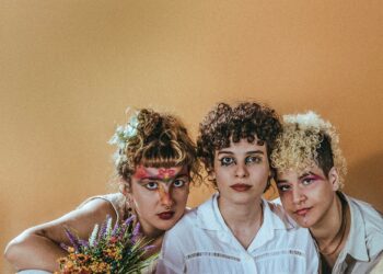 Bahia completa programação do 8º Festival Radioca: o encontro de Giovani Cidreira, Jadsa e Josyara e a banda Fogo Pagô