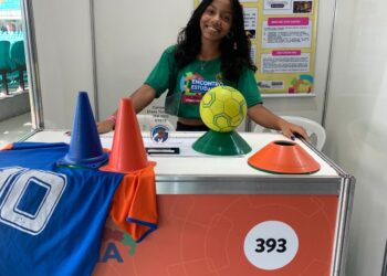 Oficinas de handebol incentivam prática esportiva e combatem  sedentarismo entre estudantes da rede estadual