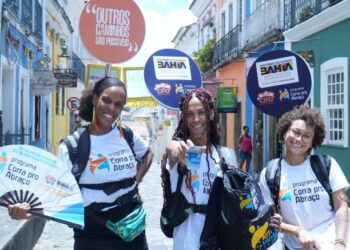 Programa Corra pro Abraço intensifica ações durante o Carnaval de Salvador
