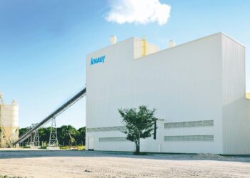 Líder mundial da construção civil seca e Governo do Estado anunciam expansão de fábrica em Camaçari, com investimento de R$ 400 milhões