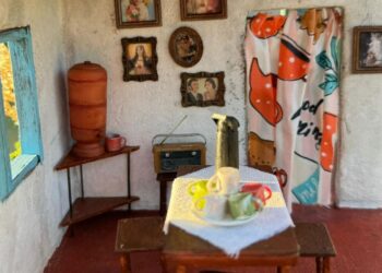 Sucesso na internet, artista Gustavo Ambrósio desembarca na CasaCor Bahia neste sábado (21)