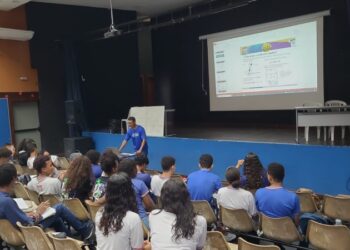 SEC planeja aulões e simulados preparatórios para estudantes que farão o ENEM 2025