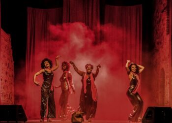 Musical em homenagem a Elza Soares chega ao Teatro Módulo em agosto