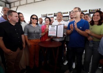 Jerônimo Rodrigues autoriza construção de novo Terminal Rodoviário em Teixeira de Freitas