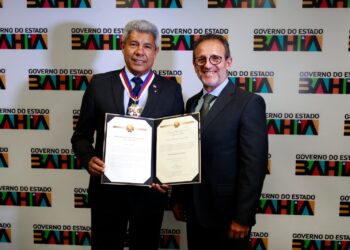 Estado assina termo de entrega das chaves do Palacete Saldanha para construção da nova Caixa Cultural de Salvador