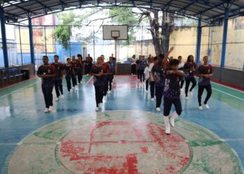 Fanfarras da rede estadual encantam no intercolegial em Salvador