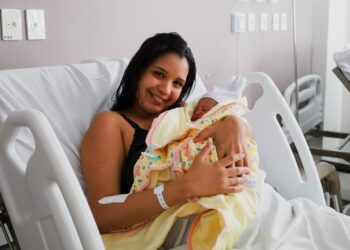 Agosto Dourado mobiliza ações na Maternidade Regional de Camaçari e reforça importância do aleitamento materno