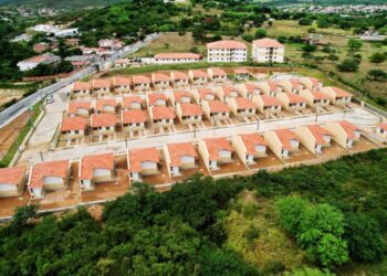 Governador entrega de 95 unidades habitacionais do Minha Casa, Minha Vida Bahia em Jequié