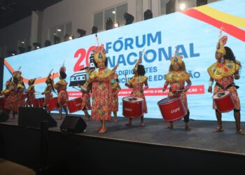 SEC marca presença no Fórum Nacional de Educação e destaca ações em parceria com os municípios