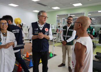 Ministro da Saúde visita maior hospital ortopédico do país e destaca avanços no atendimento especializado do SUS na Bahia