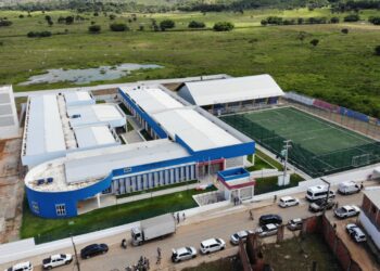 Governo do Estado inaugura novo colégio em Dário Meira