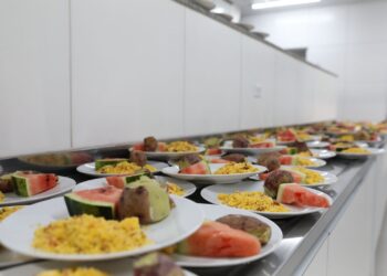 Governo baiano investe na segurança alimentar dos estudantes com uso de produtos da Agricultura Familiar