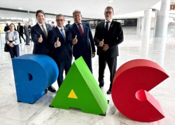 Bahia contará com investimento de R$ 3 bilhões em nova fase do PAC Seleções