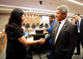 Balanço e avanços do Bahia Pela Paz são discutidos entre secretarias de Estado e poderes Legislativo e Judiciário