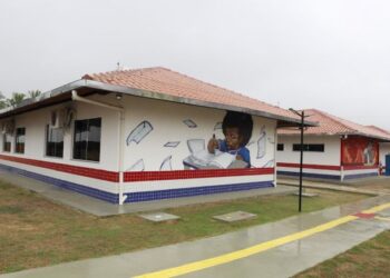 Governo do Estado entrega Colégio de Tempo Integral em Ouriçangas