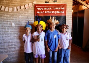 Educação que honra as raízes: Bahia celebra povos originários com avanços na rede estadual