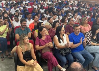 Governo entrega ampliação e modernização da infraestrutura de colégio estadual em Ubaitaba