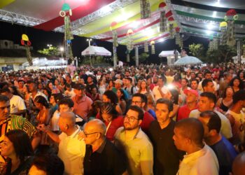 Em Barreiras, Governo do Estado abre os festejos carnavalescos do interior da Bahia