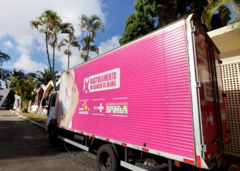 Governador participa de encerramento de encontro com mulheres do campo; agroecologia e erradicação da fome foram debates centrais