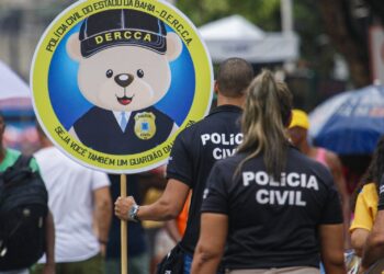 Campanha da Dercca alerta foliões sobre crimes contra crianças e adolescentes 