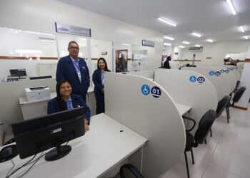 Gandu recebe pacote de ações nas áreas de infraestrutura, educação e abastecimento