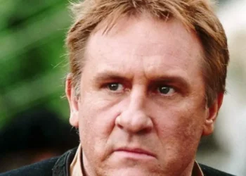 Acusações de assédio contra o ator Gérard Depardieu receberão veredito na terça