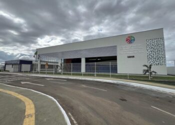 Governo do Estado inaugura obras de educação, saúde e segurança em Fátima