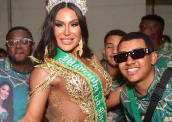 Gracyanne Barbosa é vetada do Carnaval 2024 após lesão