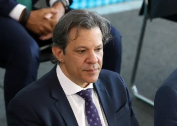 Haddad anuncia R$ 25,9 bilhões em cortes de despesas obrigatórias