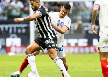 “VAR está mandando no futebol brasileiro”, diz Hulk após empate do Atlético-MG com Bahia