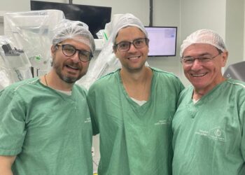 Cirurgia robótica inédita na Bahia é realizada com sucesso