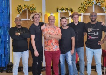 Banda Di Filó celebra São João com show em Lauro de Freitas