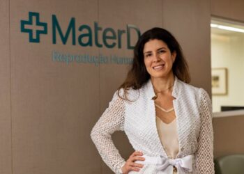 Maternidade biologicamente compartilhada