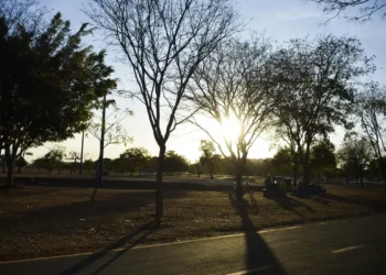 Inmet alerta sobre baixa umidade no Centro-Oeste e no Tocantins
