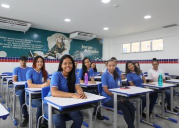 Prêmio IDEB reconhece escolas da rede estadual da Bahia pelo avanço na qualidade da Educação