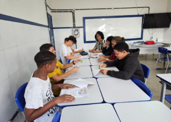 Inscrições abertas para oficina de Inglês voltada a alunos da rede estadual de Feira de Santana