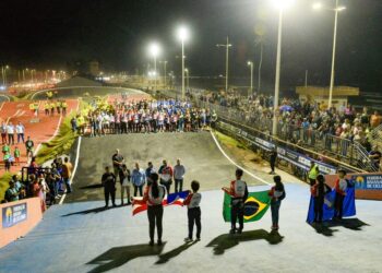 Primeira edição do Campeonato Brasileiro de BMX no Nordeste ocorre em Salvador até este domingo (13)