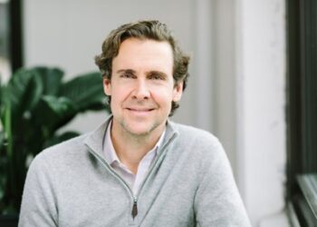 Jay Livingston, CMO do Shake Shack, e a chef Janaina Torres confirmam presença na primeira edição do iFood Move