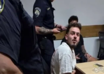 Influenciador digital Jon Vlogs se envolve em confusão na Croácia e terá que pagar multa